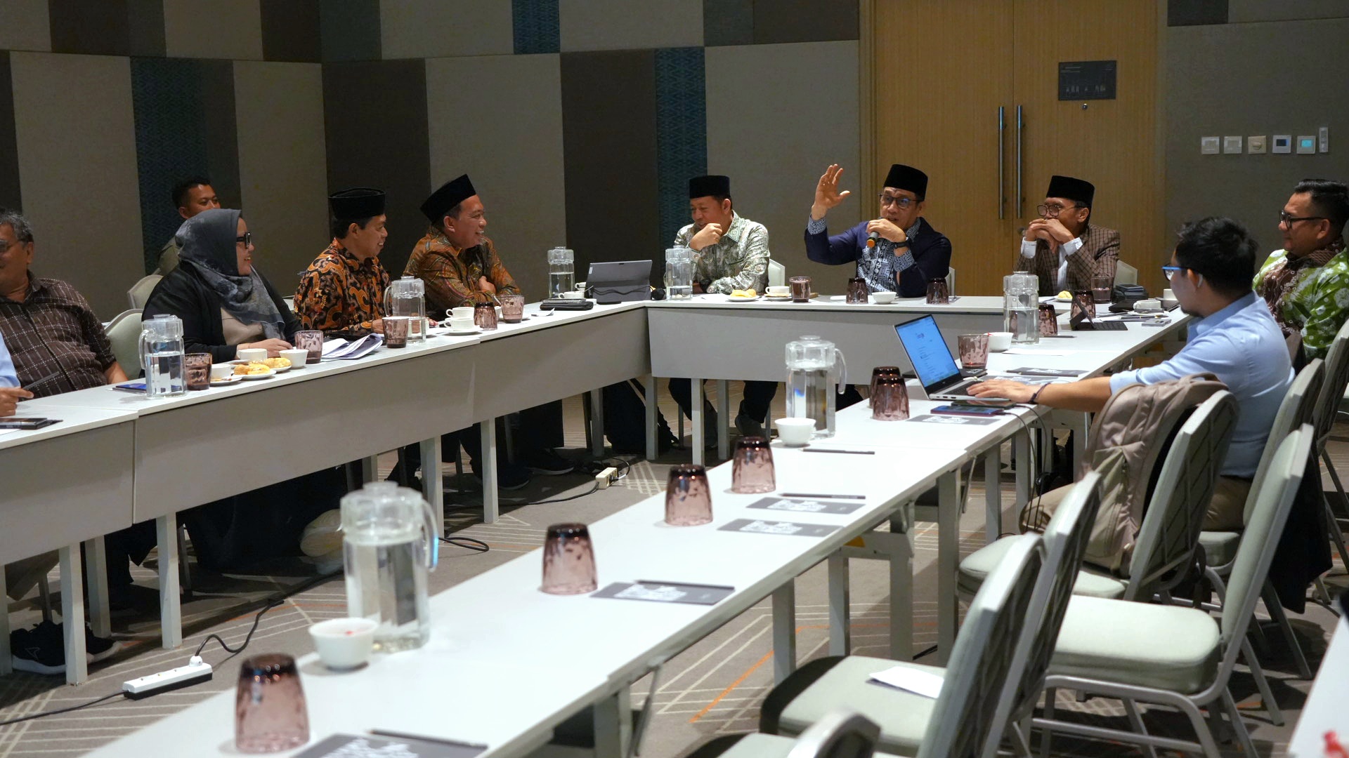 Suasana Finalisasi Penyusunan Organisasi dan Tata Kerja Ditjen Pesantren