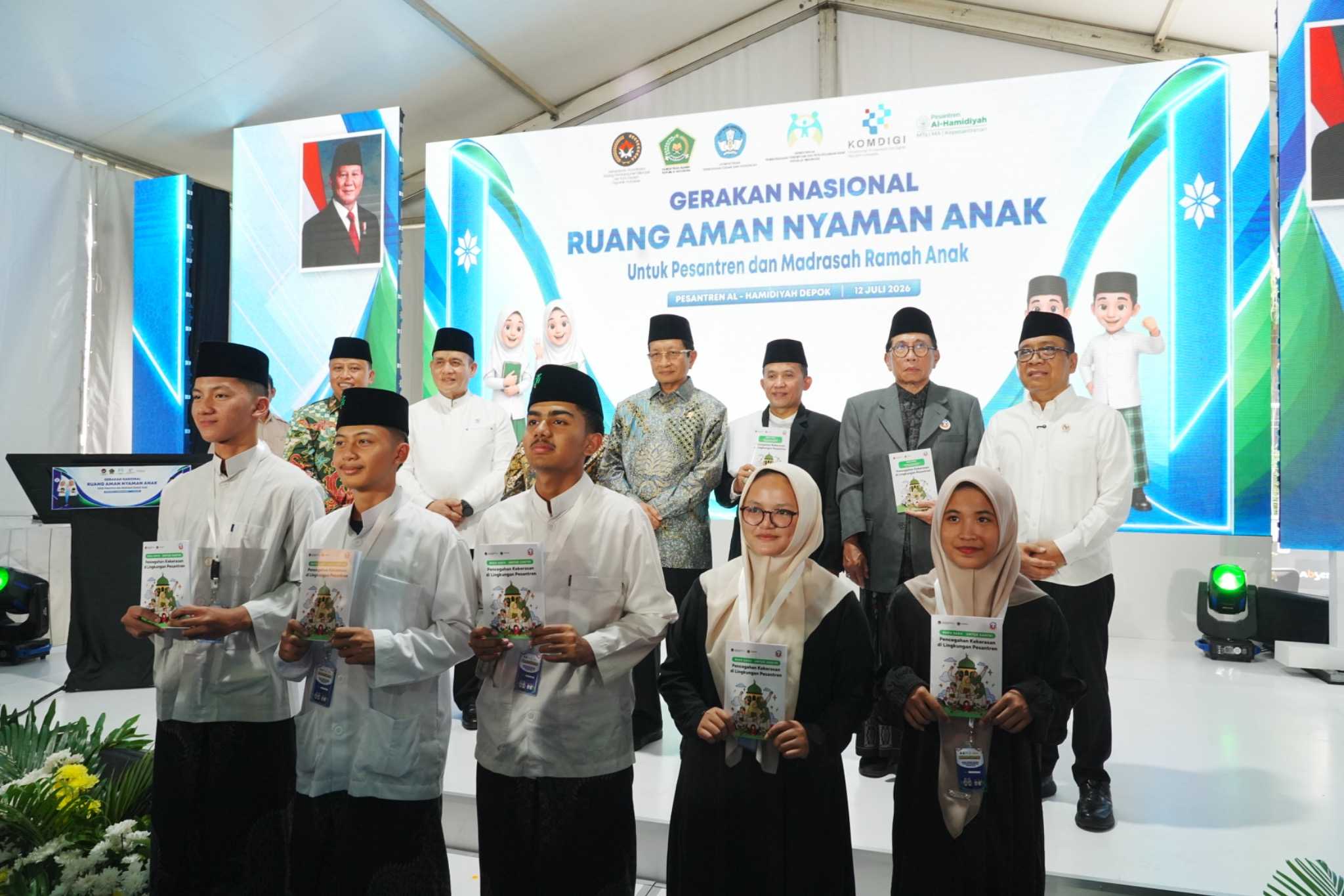 Gerakan Nasional Ruang Aman Nyaman Anak untuk pesantren dan madrasah ramah anak