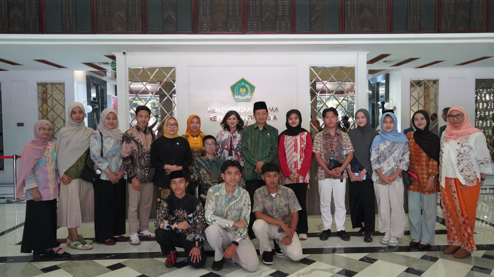 Foto bersama.