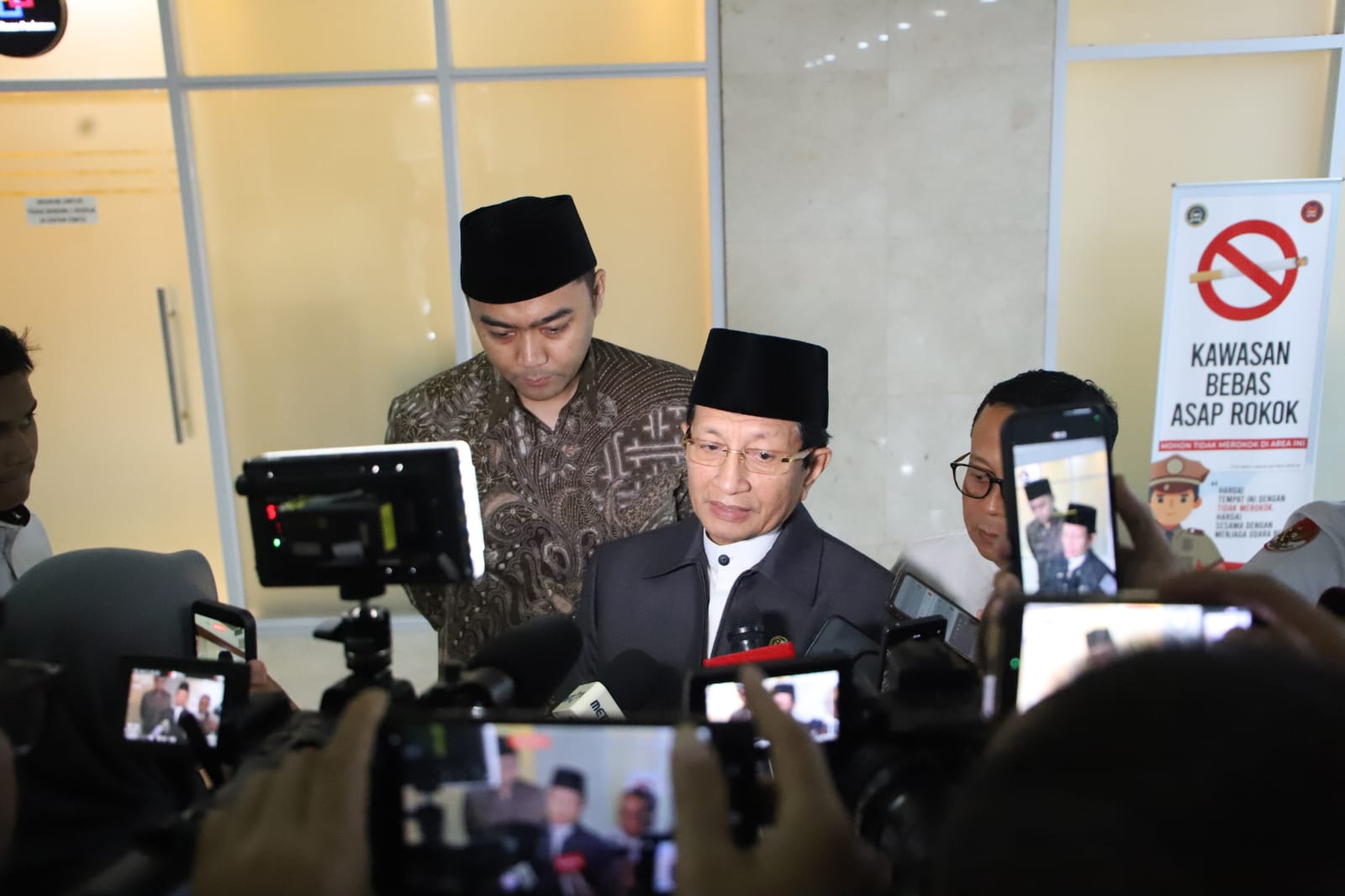 Menag Nasaruddin Umar, saat Doorstop setelah rapat kerja bersama Komisi VIII DPR RI Jakarta, Selasa (22/9/2026)