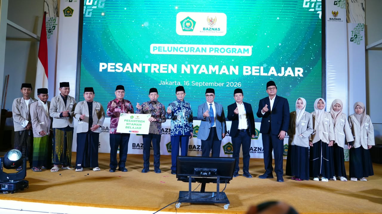 Kita akan fokus kepada SDM berbasis agama dan berbasis ilmu pengetahuan, beasiswa, infrastruktur, IT, dan lain-lain. Untuk pesantren, anggarannya Rp17,5 miliar.